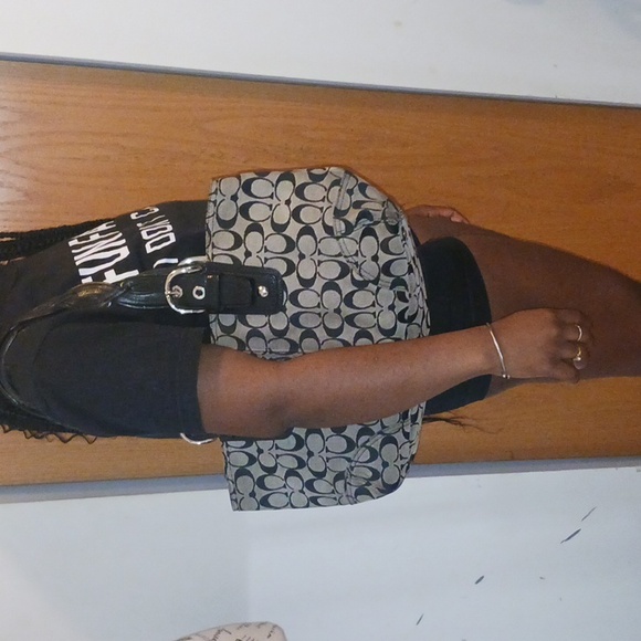 Coach Purse - Picture 5 of 6